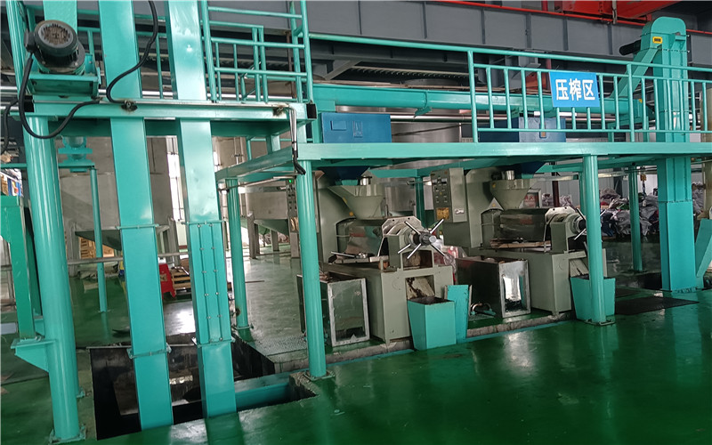 螺旋榨油机压榨区 螺旋榨油机压榨区