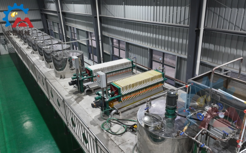 浓香<a href=/jinglian/20.html target=_blank class=infotextkey>菜籽油<a href=/chanpin target=_blank class=infotextkey>精炼设备</a></a>